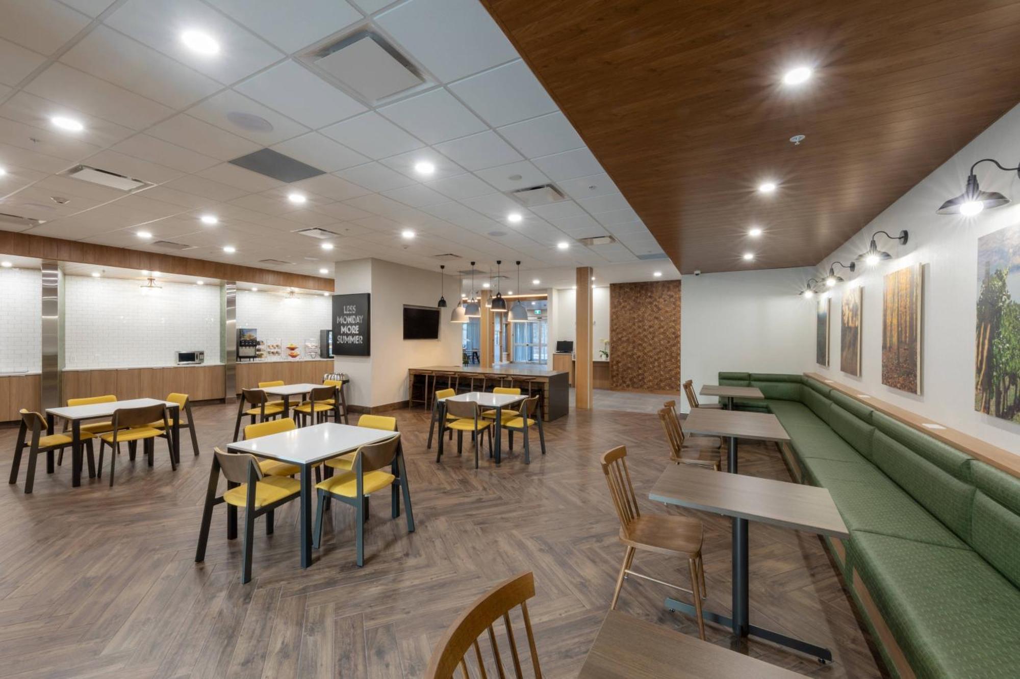 Fairfield Inn & Suites By Marriott Salmon Arm Exterior foto